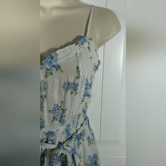 Mine by Blu Pepper Sz Med White & Blue Floral Cottagecore Sleeveless Midi Dress - Picture 4 of 10